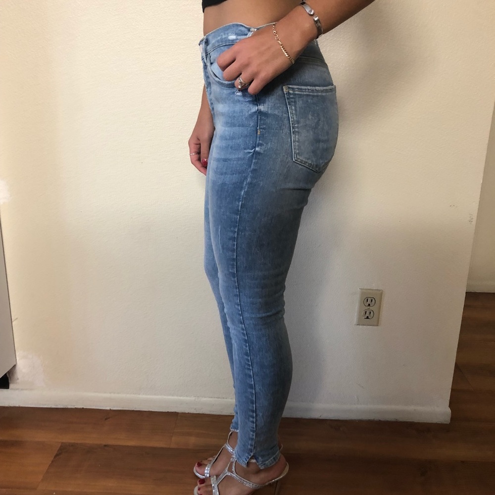 Skinny jeans